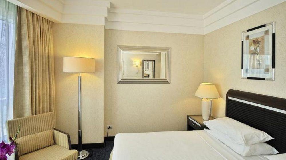 Hotel Oran Bay Managed By Accor מראה חיצוני תמונה